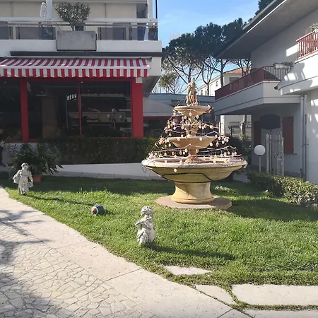 Hotel De Amicis-3