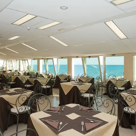 Hotel Borgo Marina-3
