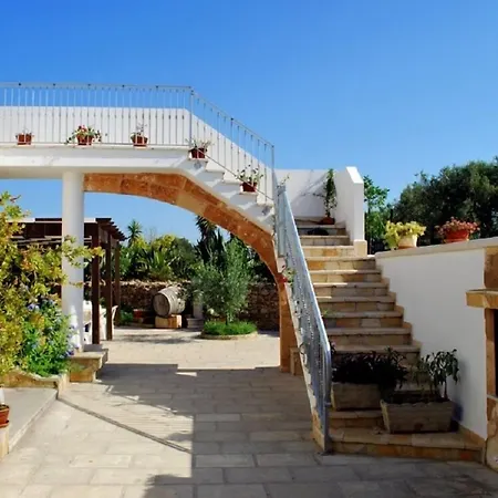 Masseria Agriturismo Il Sorriso Degli Ulivi - Dimora di Charme-3