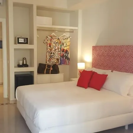 Sorrento ResArt Suite-2