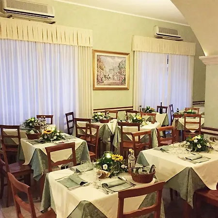 Hotel Rex-2