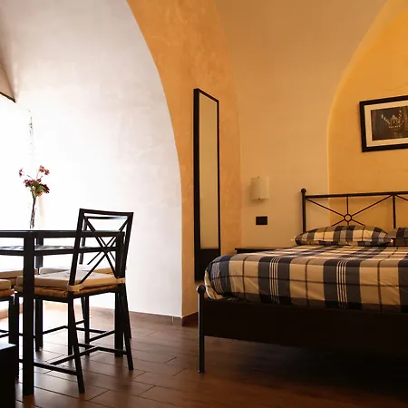 Duomo Bed & Breakfast-3