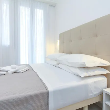 Hotel Tourist Meuble-2