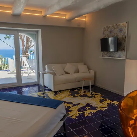 Decori Suites Amalfi Coast-3