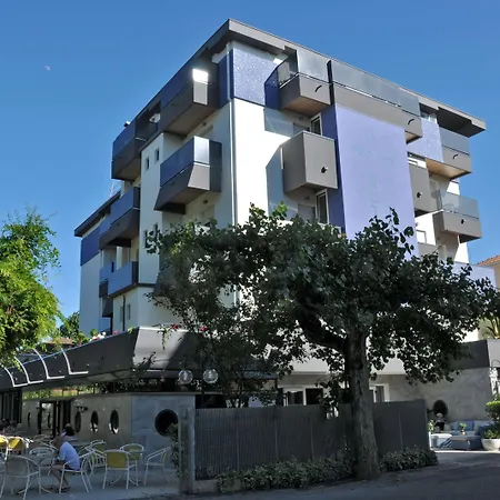 Hotel Carol-2