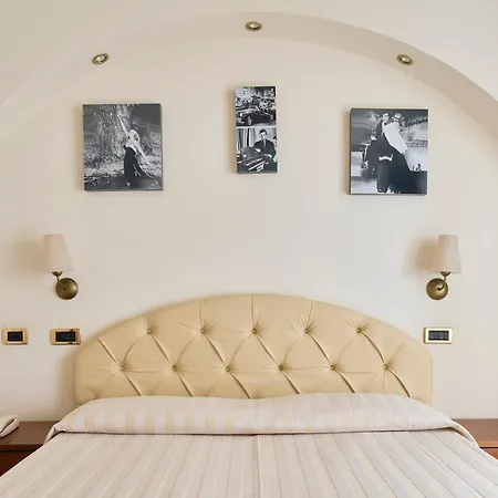 Hotel Derby Exclusive-2