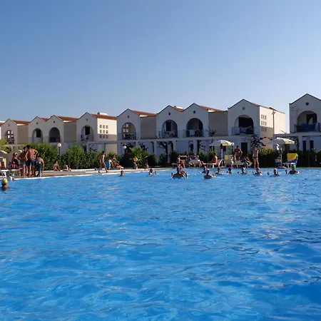 Blumare Residence Alimini-3