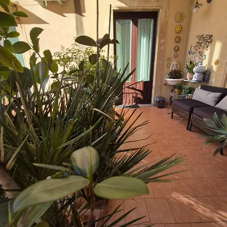Centro Storico Home With Terrace-3