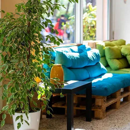 Meet Hostel Cervia-3