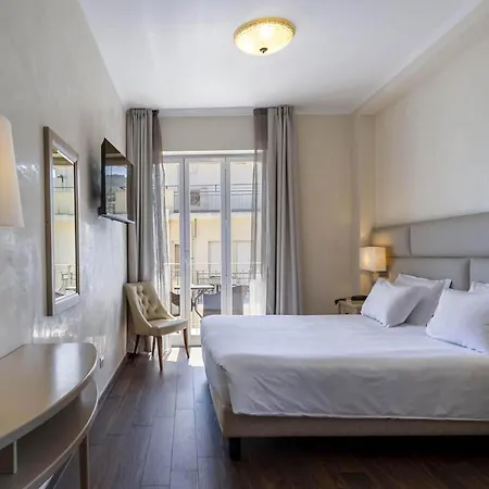 B&B HOTEL Diano Marina Palace-3