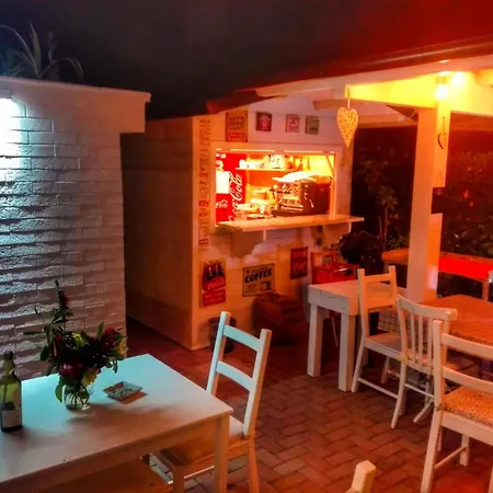 Hotel Villa Cesare B&B-3