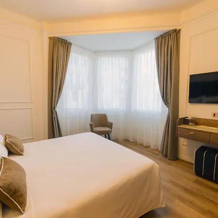 Splendide Riviera Boutique Art Hotel-3