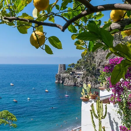 La Dolce Vita A Positano Boutique Hotel-2