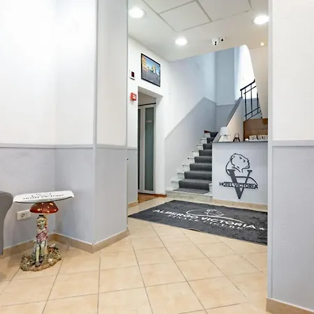 Hotel Victoria-Bike Friendly vicino Finalborgo e mare-2
