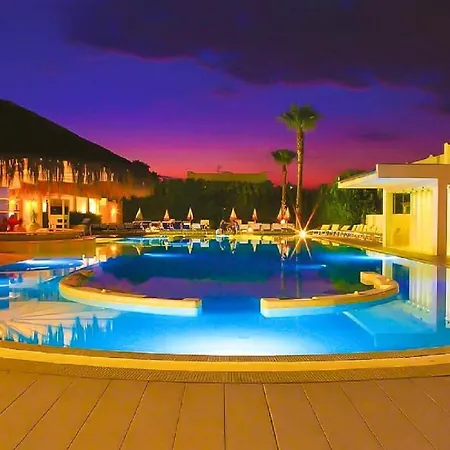 Aura Club Borgo Rio Favara-2