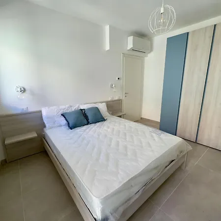 Palms Beach Pesaro Residence-3
