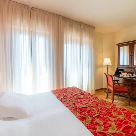 Hotel Isabella-3