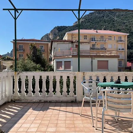 Hotel B&B Giardino delle Rose Bike&Breakfast-3
