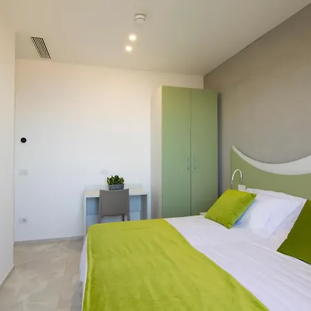 Residence Flow-R-3