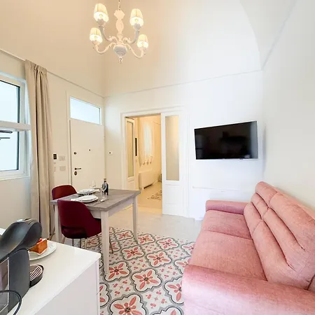 Palazzo Veneziani - Luxury Living in Monopoli-3