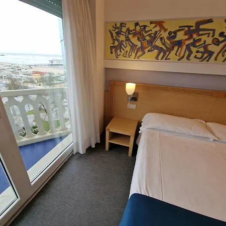 City Hotel-3