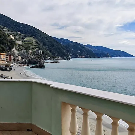 La Terrazza sul Mare Affittacamere-2