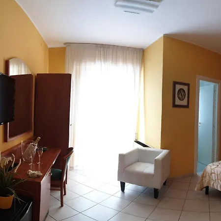 La Lanterna-2