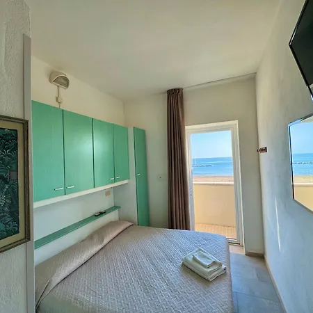 Hotel Vistamare Viserba-2