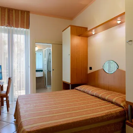 Hotel Bridge-2