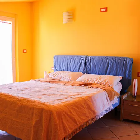 B&B Ad Un Passo Dal Mare-2