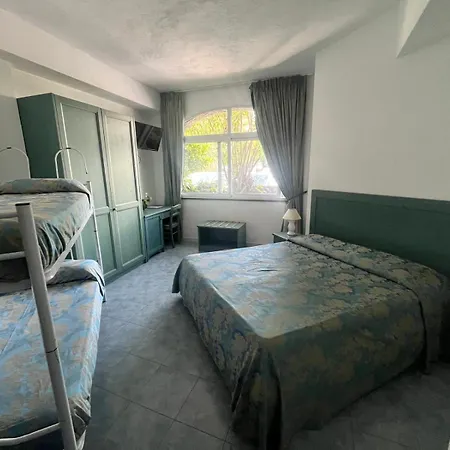 Hotel La Ninfea-3