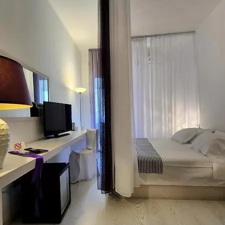 Eveline Portosole Hotel-2