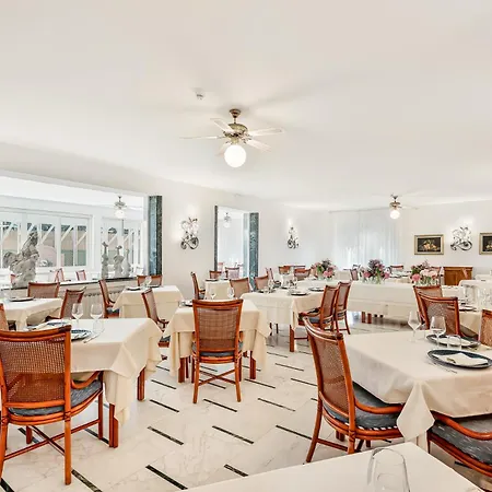 President Hotel-2