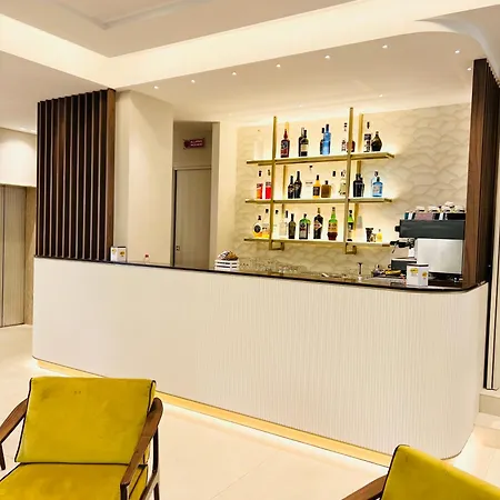 Hotel Saint Tropez-2