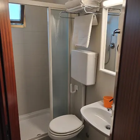 Hotel Helga-2