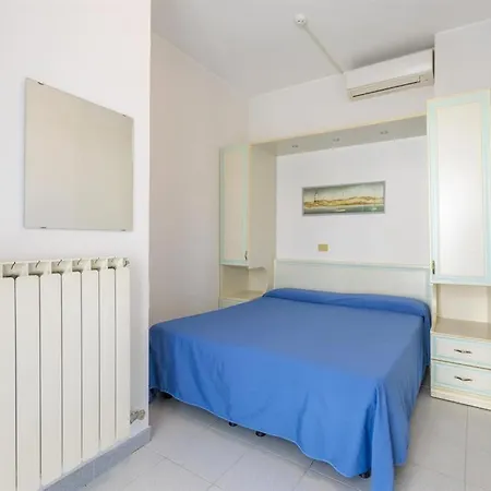 Hotel Residence Mediterraneo-2