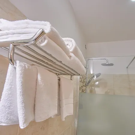 Bel Sole Guest House-2