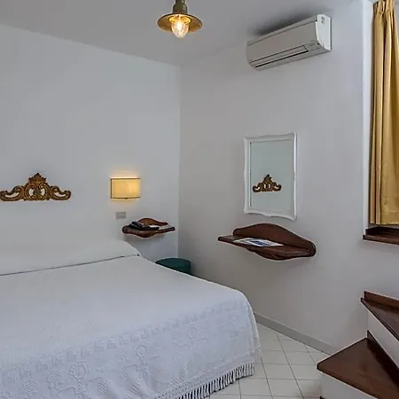 Hotel Poseidon-2