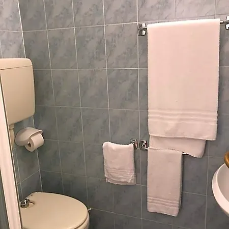 Hotel Bamar-3