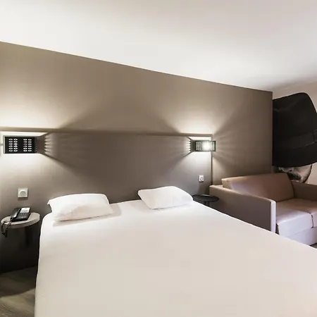 Ibis Styles Nice Vieux Port-2