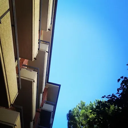 Residence Holiday-2