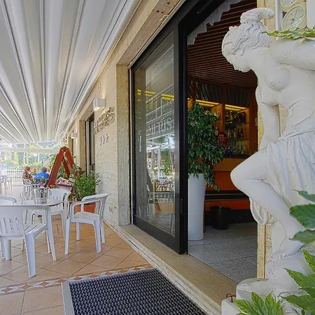 Hotel Meris-2