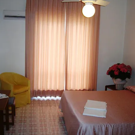 Hotel Santa Lucia-3
