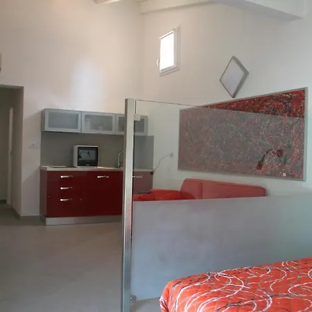Iride Guest House-3