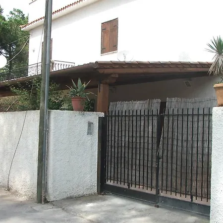 Edvige' S House In Residence-2