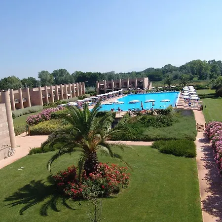 Cosmopolitan Golf & Beach Resort-3