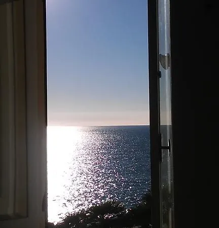 Al Piccolo Scoglio - Room&Breakfast-2