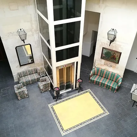 Palazzo Giaracà-3