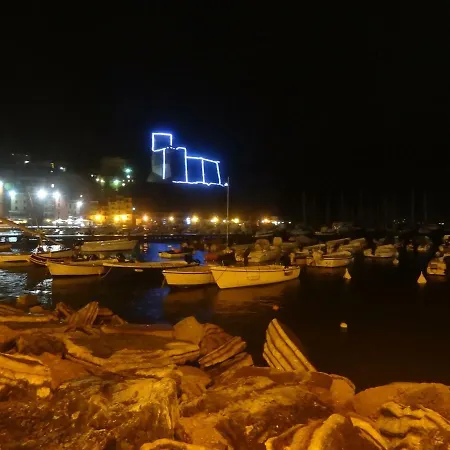 Affittacamere La Baia Di Lerici-2