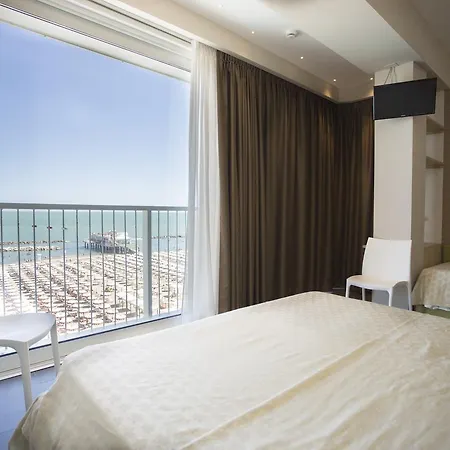 Hotel Excelsior-2